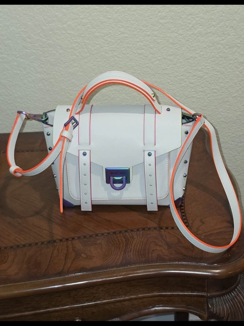 MICHAEL KORS MANHATTAN MEDIUM WHITE NEON CROSSBODY SCHOOL SATCHEL BAG